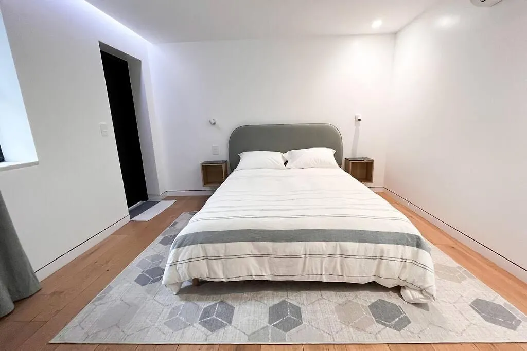 New Cozy Modern Minimalist Stay In Brooklyn At Rem-Casa New York USA